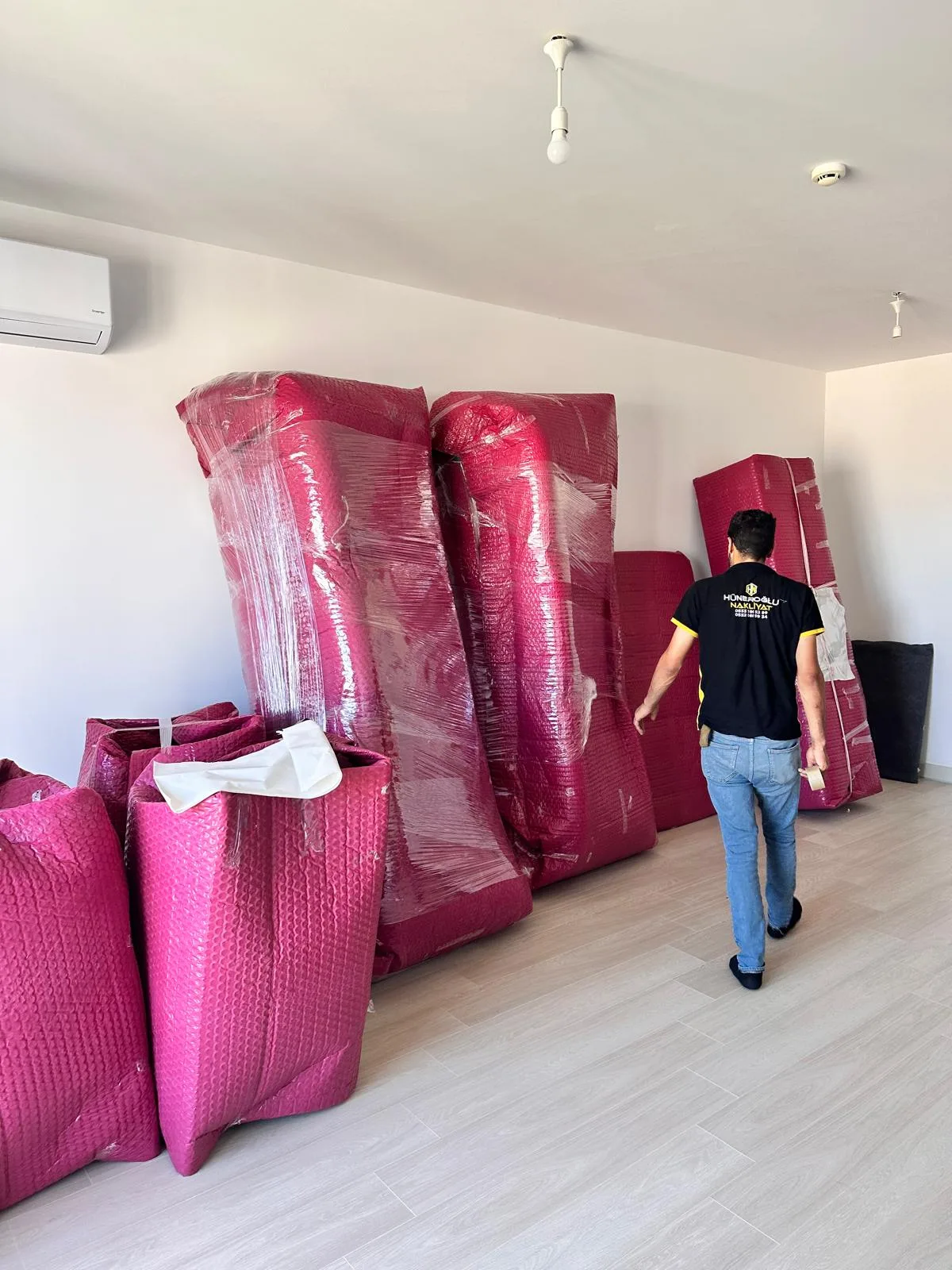 Hüneroğlu Nakliyat - Hüneroğlu Nakliyat